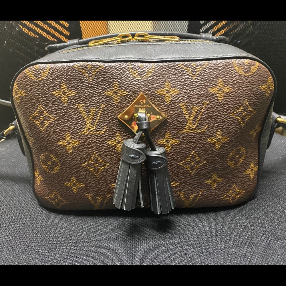 Louis Vuitton Monogram Saintonge Noir